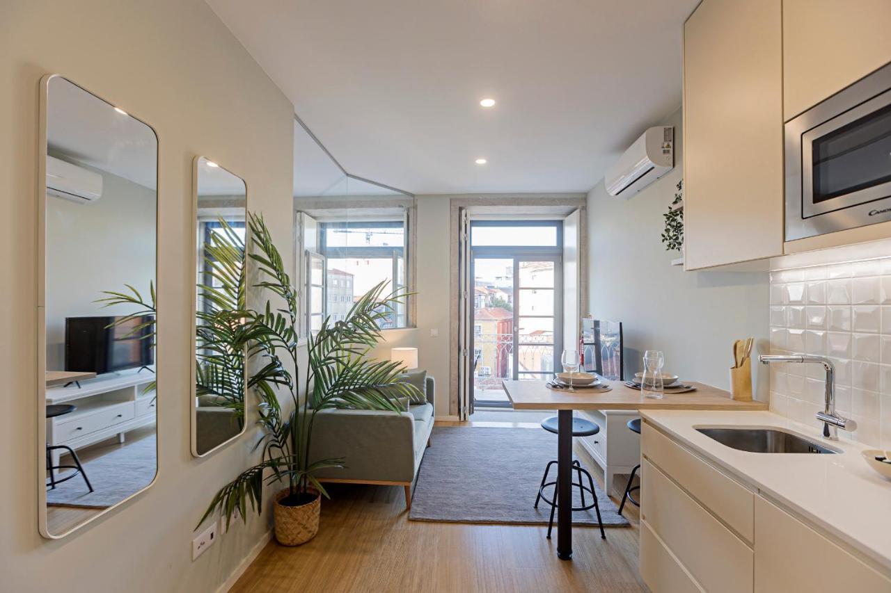 31 Janeiro 157 - Charming 1Br Flat W/ Ac & Balcony By Lovelystay Порту Экстерьер фото