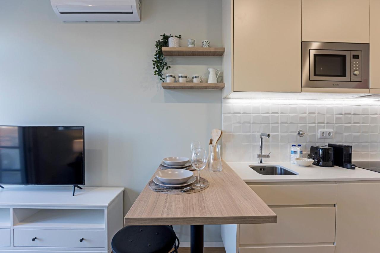 31 Janeiro 157 - Charming 1Br Flat W/ Ac & Balcony By Lovelystay Порту Экстерьер фото