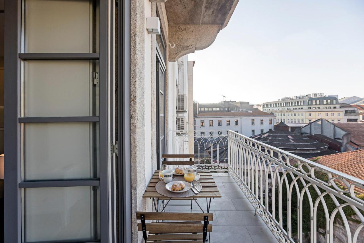 31 Janeiro 157 - Charming 1Br Flat W/ Ac & Balcony By Lovelystay Порту Экстерьер фото